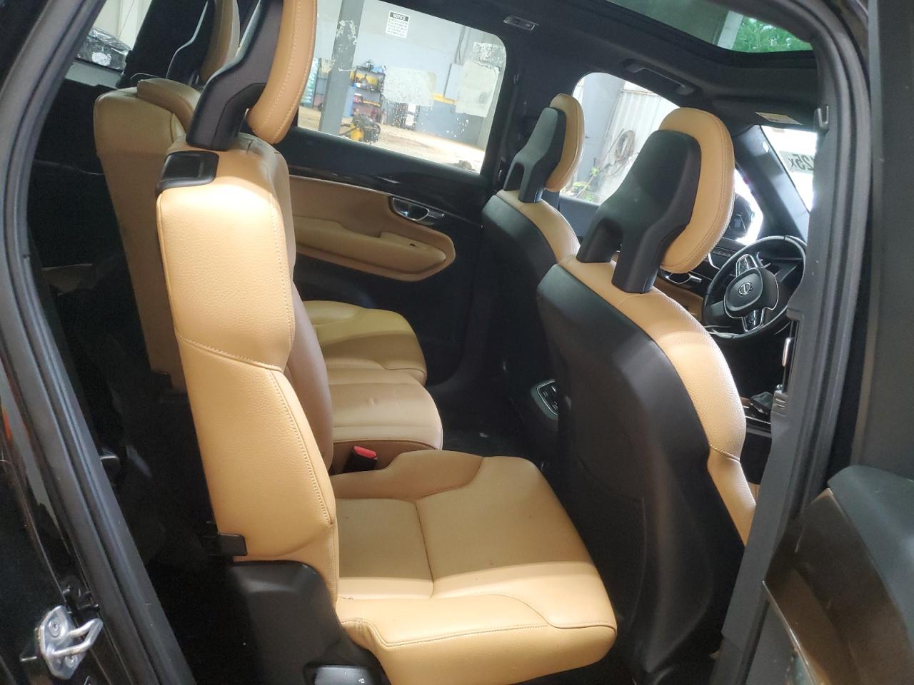 2016 Volvo Xc90 T6 VIN: YV4A22PK8G1044749 Lot: 56698125