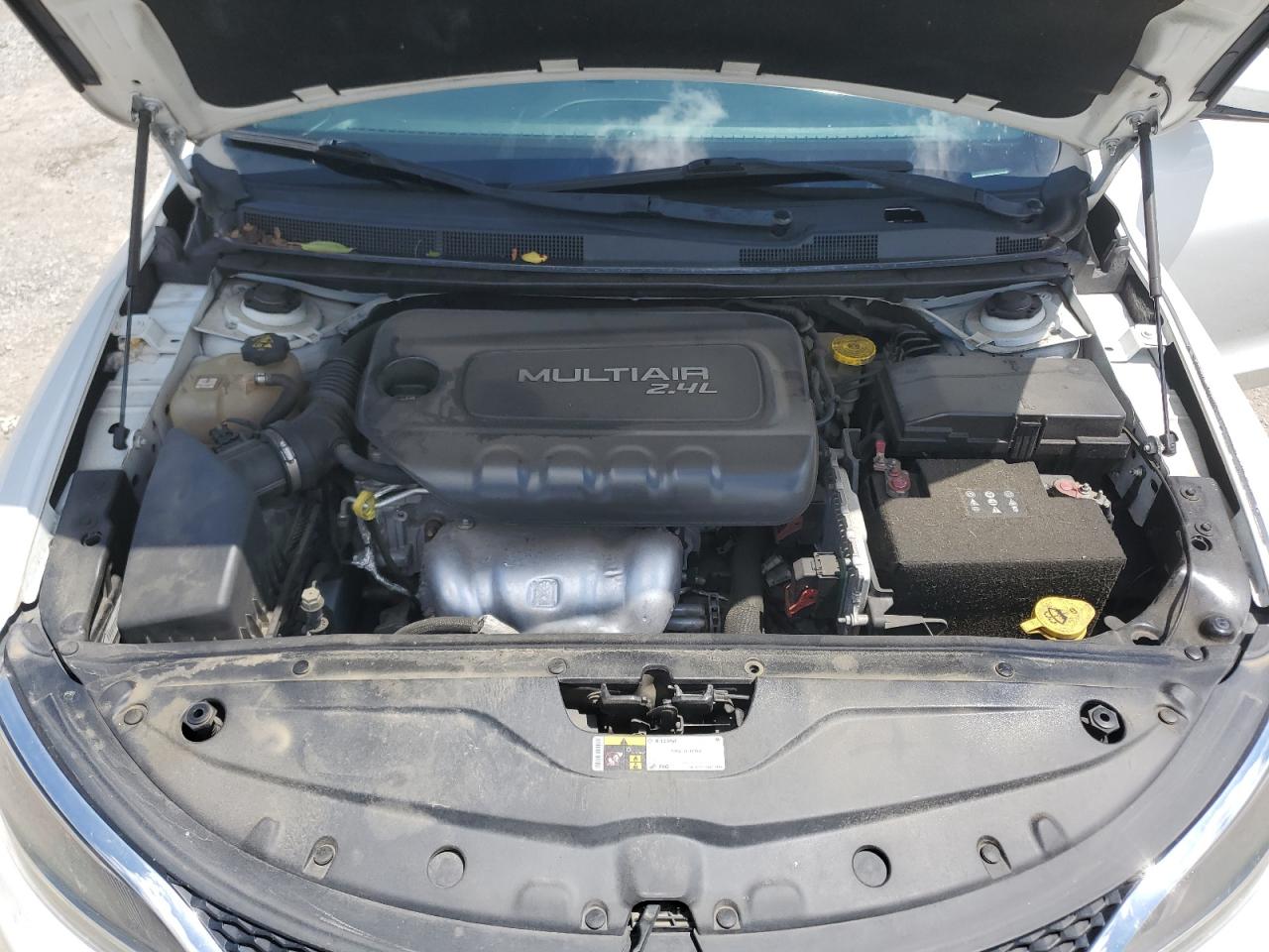 2015 Chrysler 200 Limited VIN: 1C3CCCAB4FN630478 Lot: 50972515