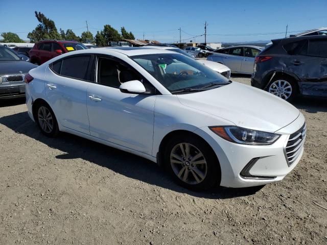  HYUNDAI ELANTRA 2018 Biały