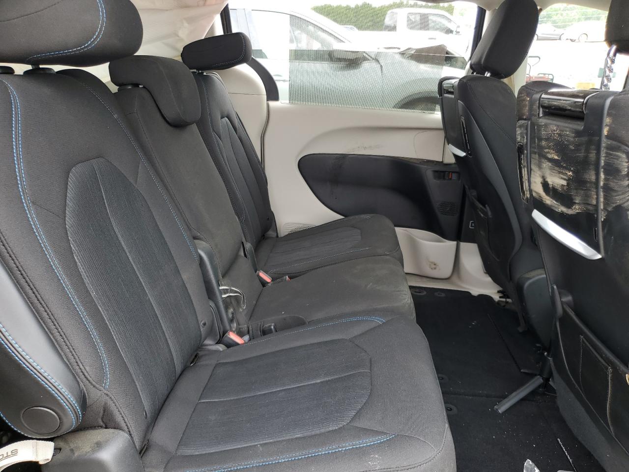 2021 Chrysler Pacifica Touring VIN: 2C4RC1FGXMR550164 Lot: 57297585