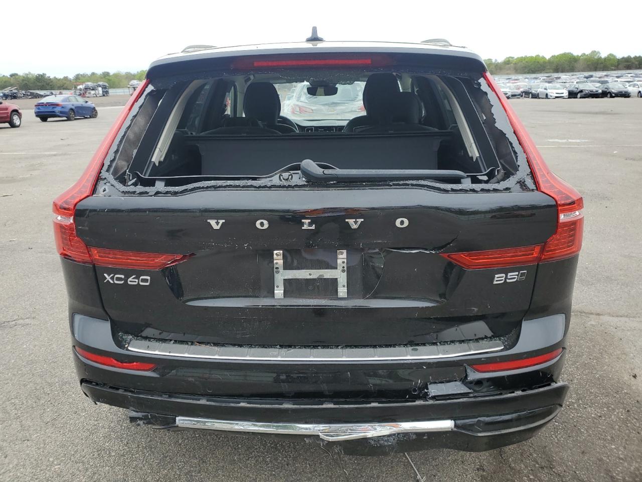 2023 Volvo Xc60 Plus VIN: YV4L12RNXP1300408 Lot: 56720325