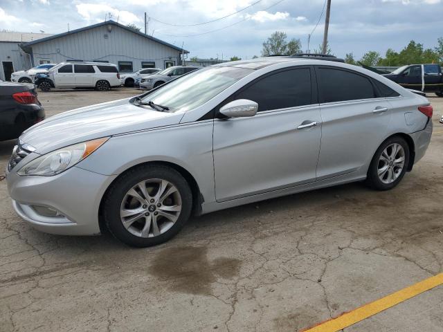  HYUNDAI SONATA 2012 Серебристый