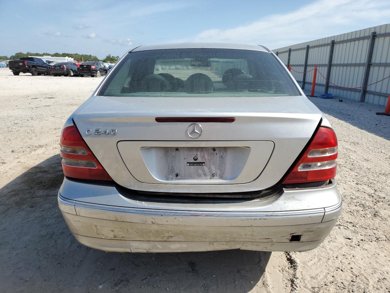2004 Mercedes-Benz C 240 VIN: WDBRF61JX4E018433 Lot: 55732155