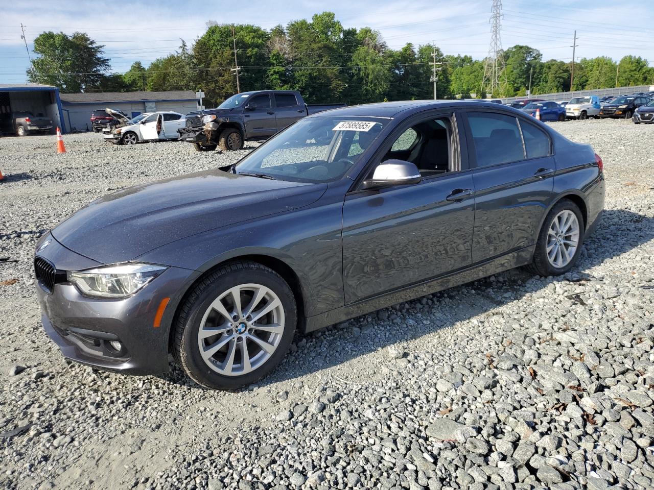 Mebane, NC에서 판매 중인 2018 BMW 320 I 2.0L - Water/Flood