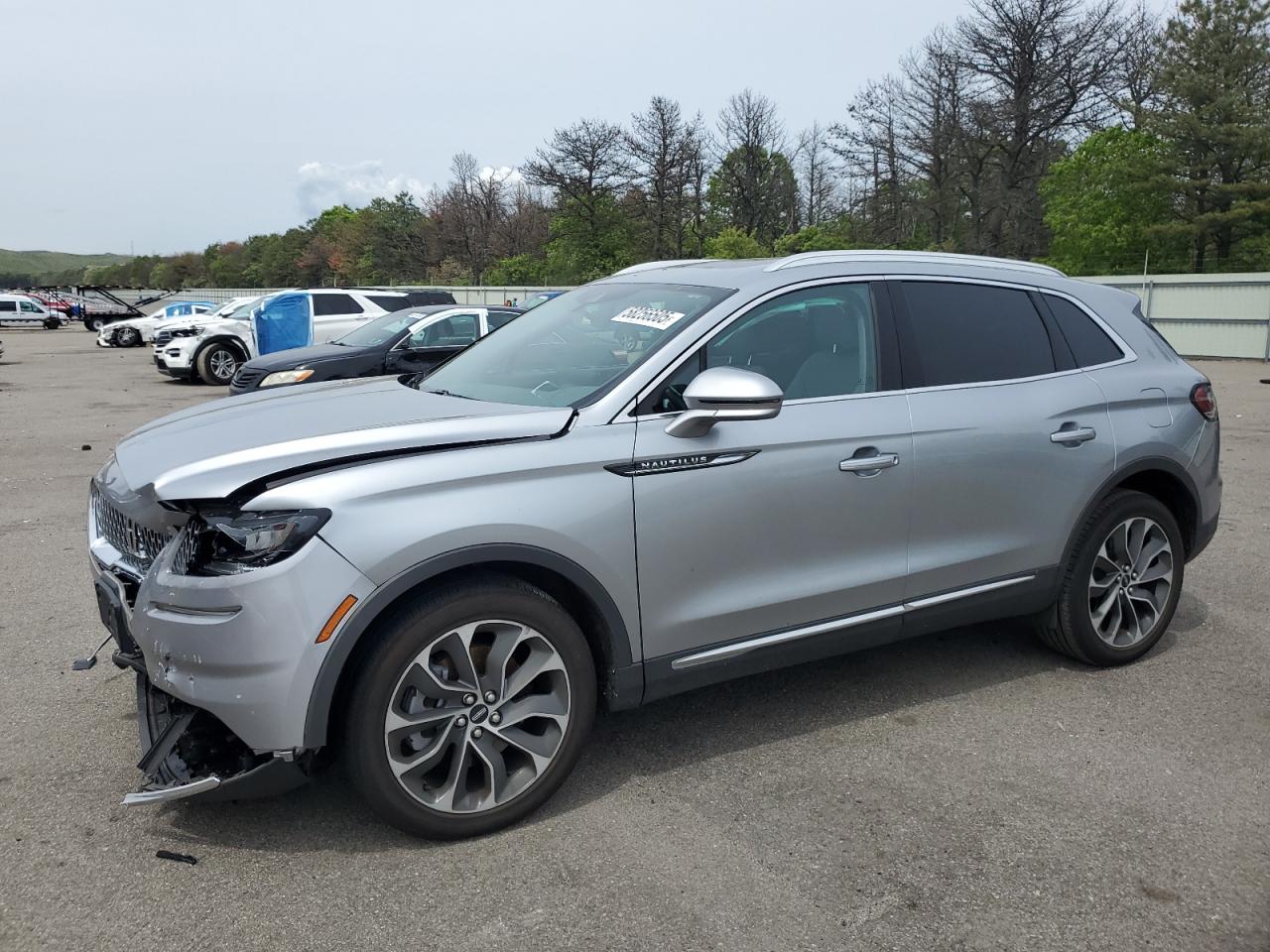 2023 Lincoln Nautilus Reserve for Sale in Brookhaven, NY - Front End