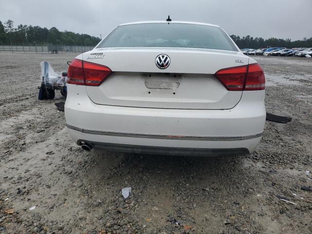  VOLKSWAGEN PASSAT 2013 Білий