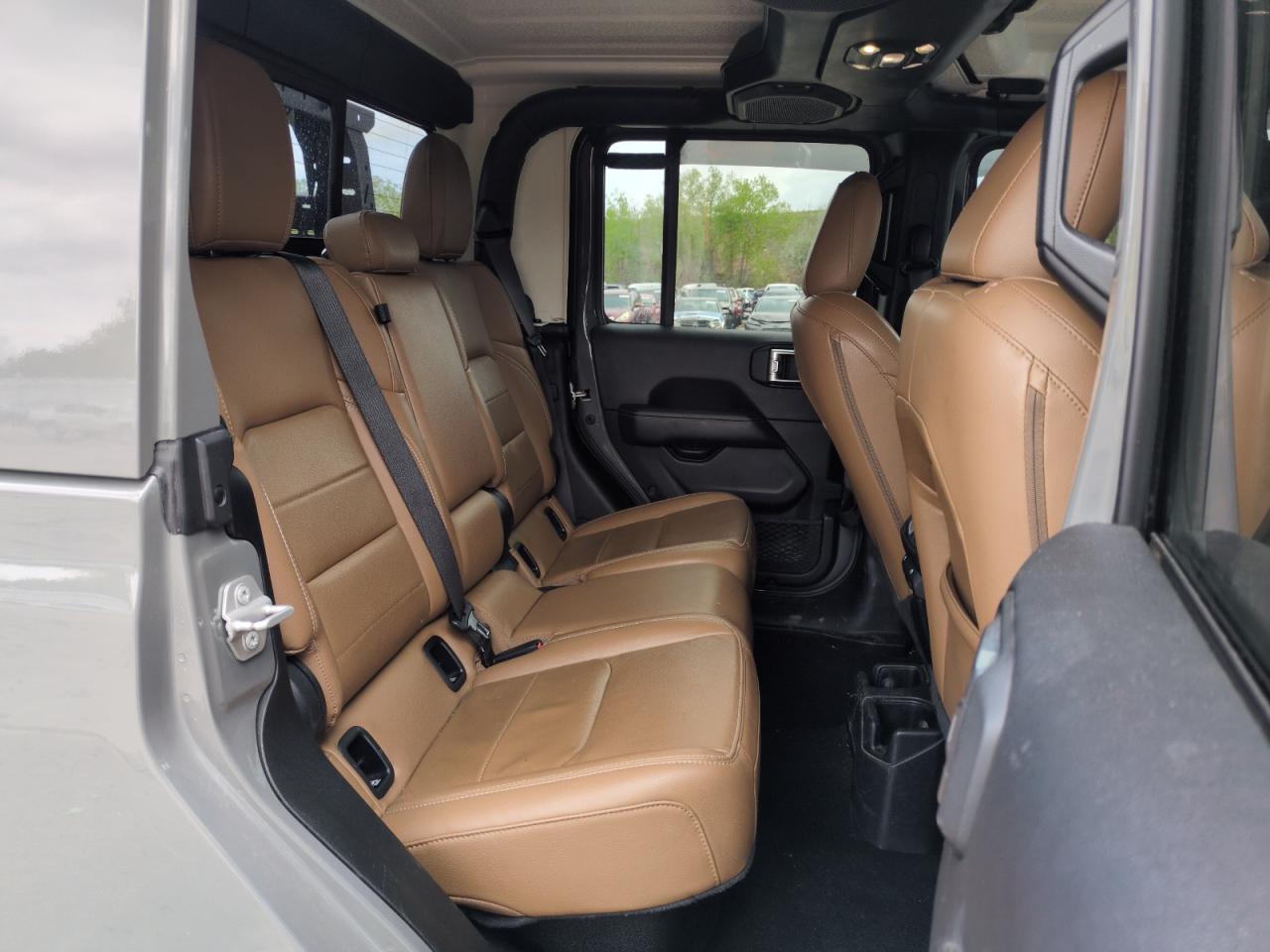 2020 Jeep Gladiator Overland VIN: 1C6HJTFG0LL182380 Lot: 55693185