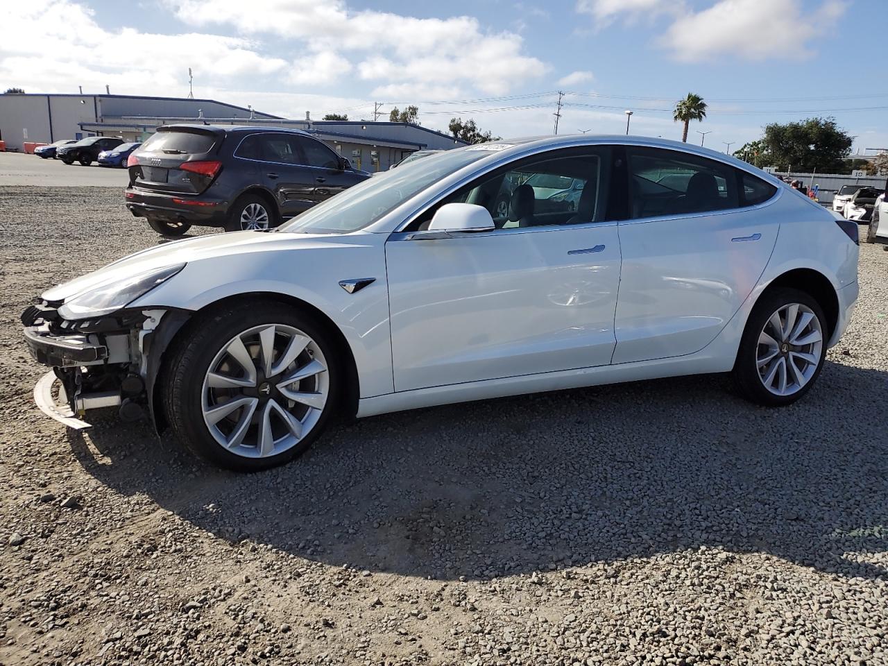 Sale history of 2019 Tesla Model 3, VIN: 5YJ3E1EA6KF476702 COPART