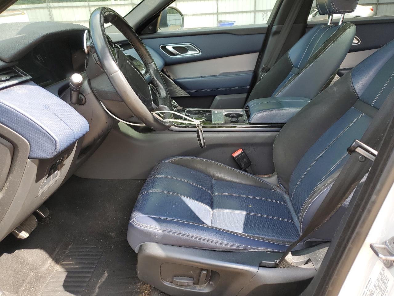 2018 Land Rover Range Rover Velar R-Dynamic Se VIN: SALYL2RV0JA742102 Lot: 55455245