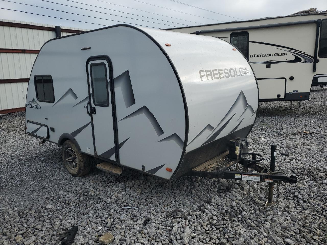 2022 Camper Trailer for Sale in Madisonville, TN - Water/Flood