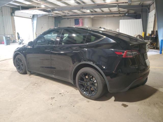  TESLA MODEL Y 2023 Черный