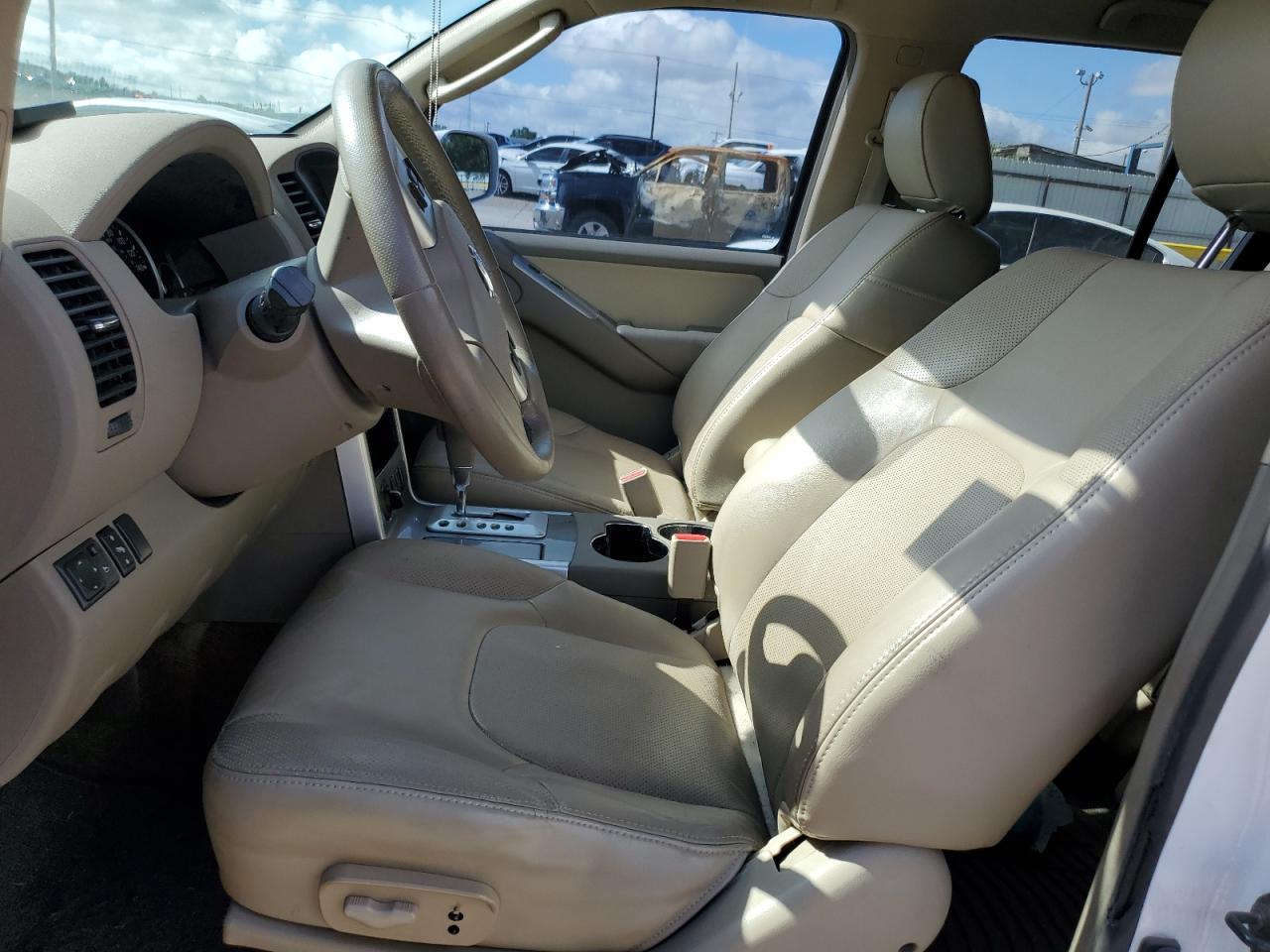 2011 Nissan Pathfinder S VIN: 5N1AR1NB6BC627969 Lot: 55785235