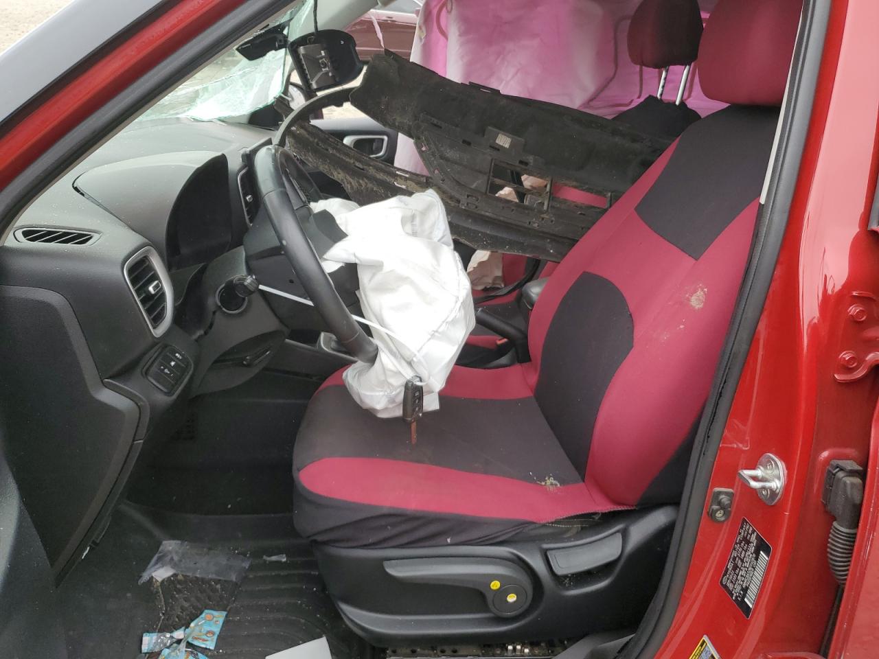 2022 Hyundai Venue Sel VIN: KMHRC8A32NU142870 Lot: 56768975