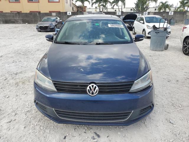  VOLKSWAGEN JETTA 2014 Granatowy