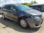 Pekin, IL에서 판매 중인 2018 Chrysler Pacifica Touring L Plus   - All Over