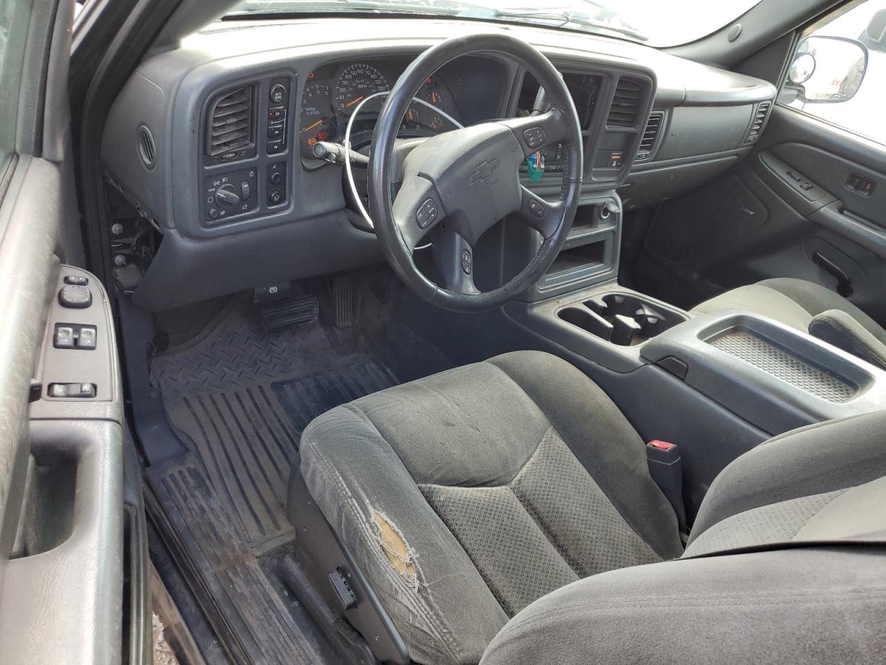 2004 Chevrolet Silverado K1500 VIN: 2GCEK19T941219973 Lot: 56879505