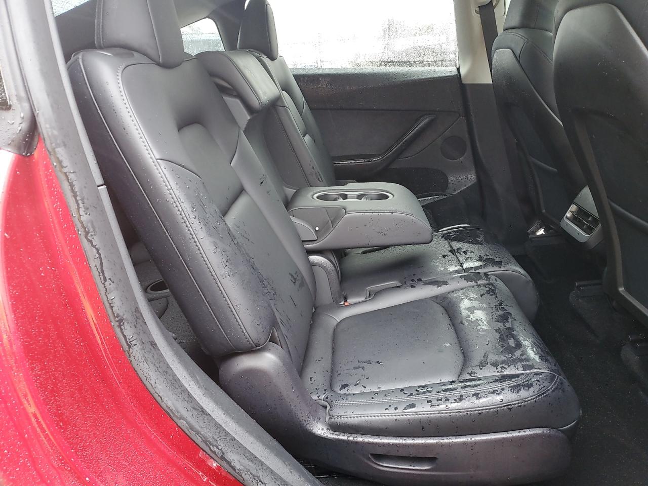 2024 Tesla Model Y VIN: 7SAYGAEEXRF102531 Lot: 58225805