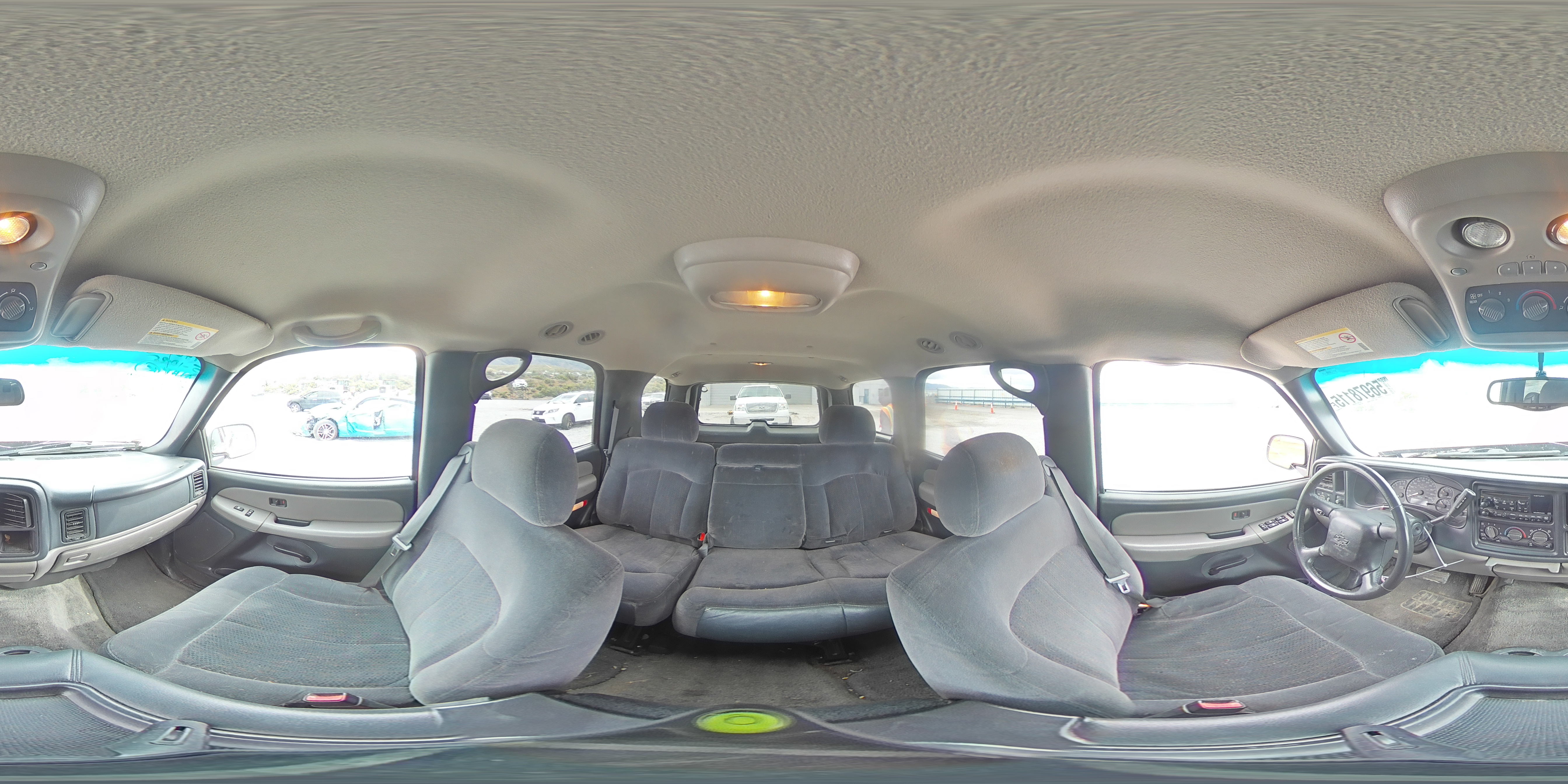 2002 Chevrolet Tahoe C1500 VIN: 1GNEC13V62J309812 Lot: 64057225