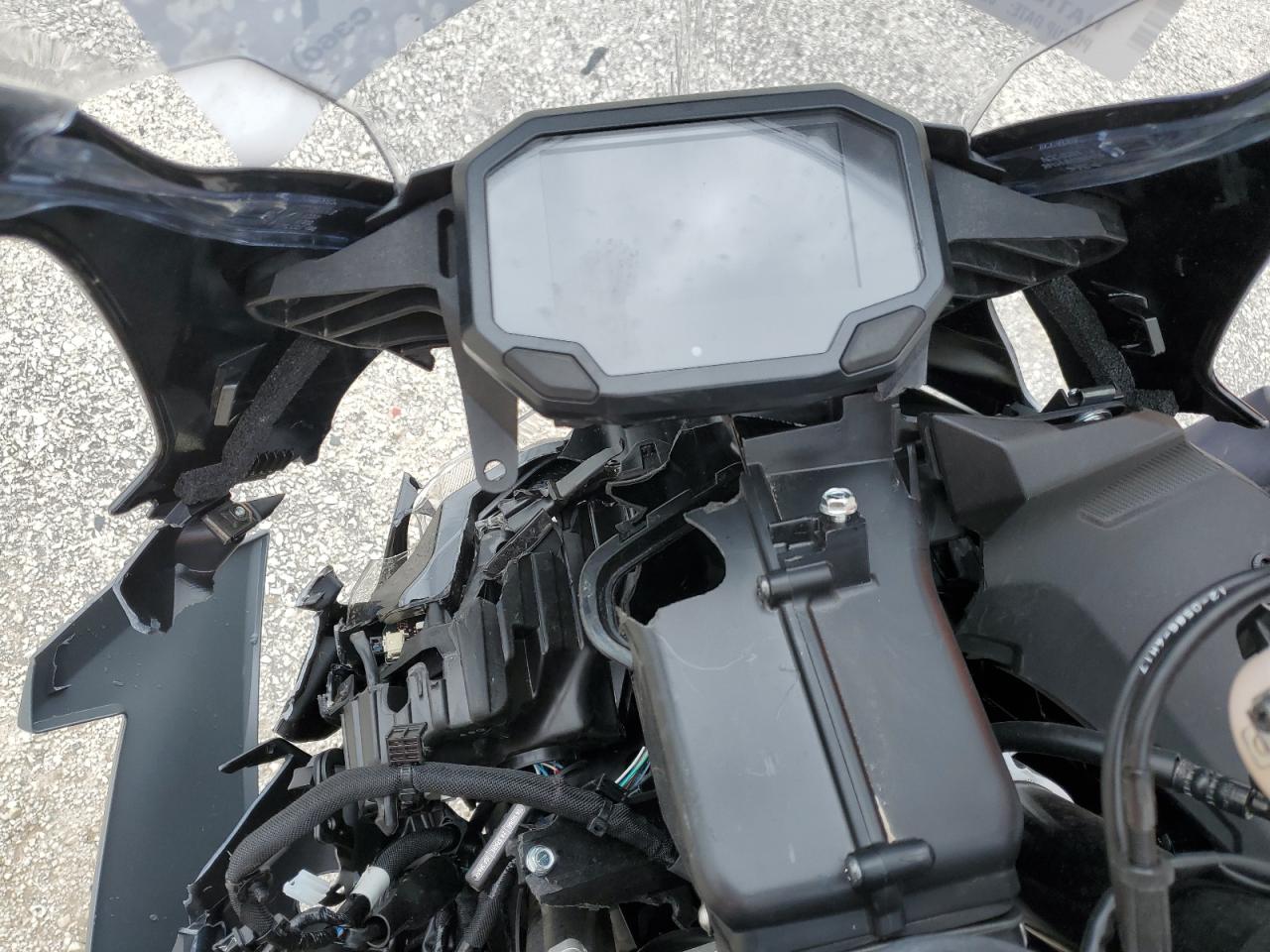 2025 Kawasaki Zx636 K VIN: JKBZXJJ15SA022398 Lot: 57897295