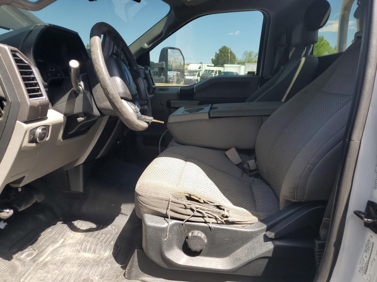 2017 Ford F450 Super Duty VIN: 1FDUF4GTXHEC48225 Lot: 65520025