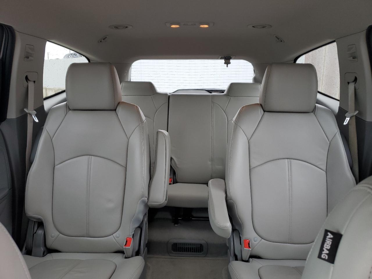 1GNKRHKD2HJ334282 CHEVROLET TRAVERSE 2017