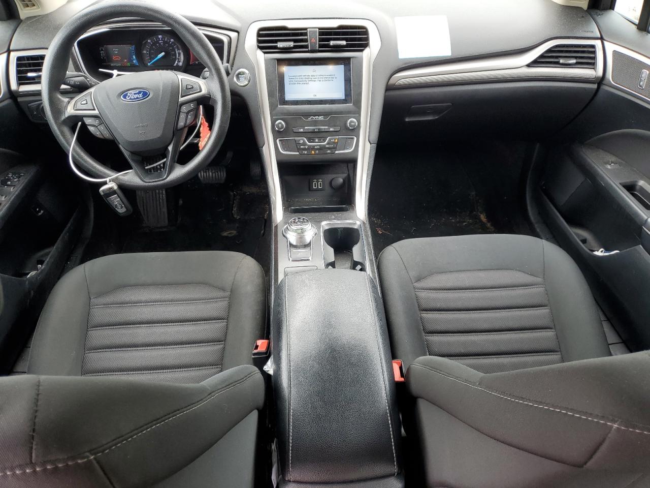 2019 Ford Fusion Se VIN: 3FA6P0LUXKR124807 Lot: 54037065