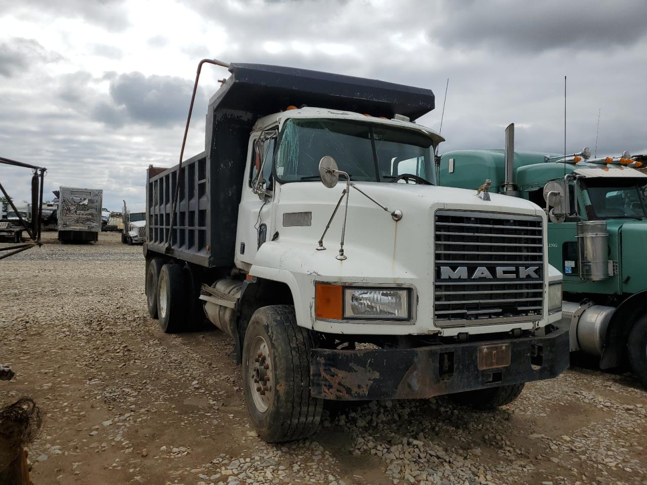 1998 Mack Ch613 Dump Truck for Sale in Sikeston, MO - All Over