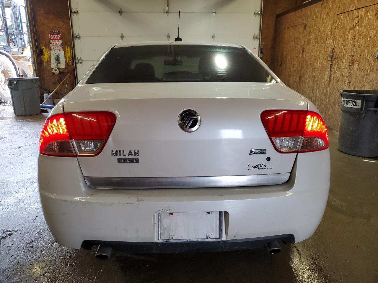 2010 Mercury Milan Premier VIN: 3MEHM0JG2AR657174 Lot: 57045245