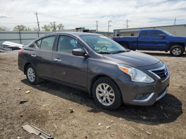  NISSAN VERSA 2015 Сірий