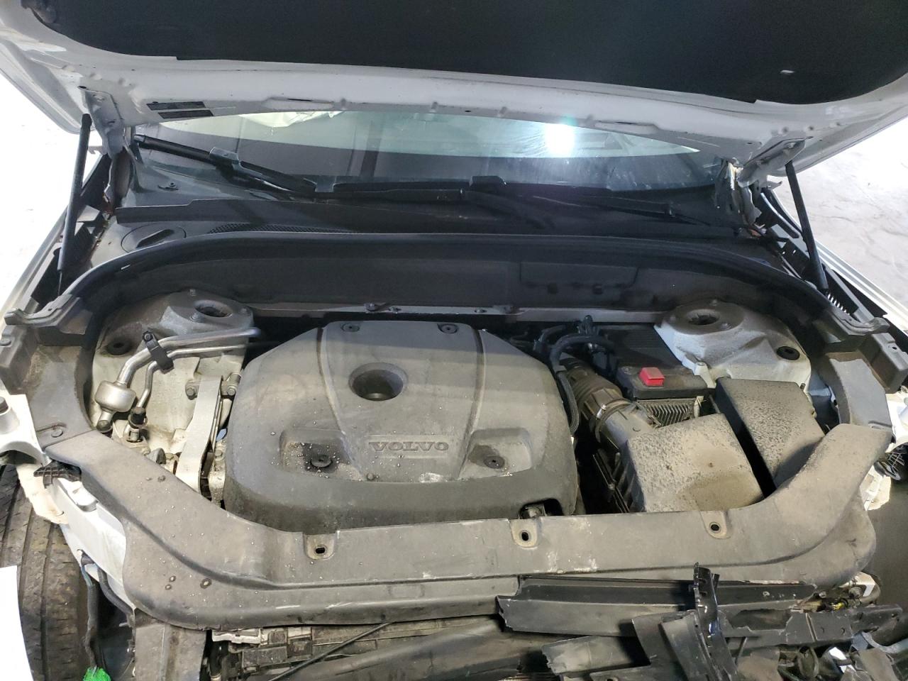 2018 Volvo Xc60 T6 VIN: LYVA22RL9JB113229 Lot: 55901535