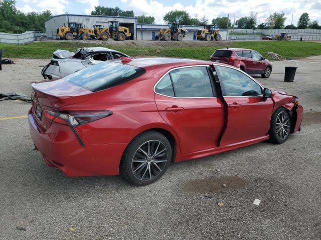  TOYOTA CAMRY 2021 Красный