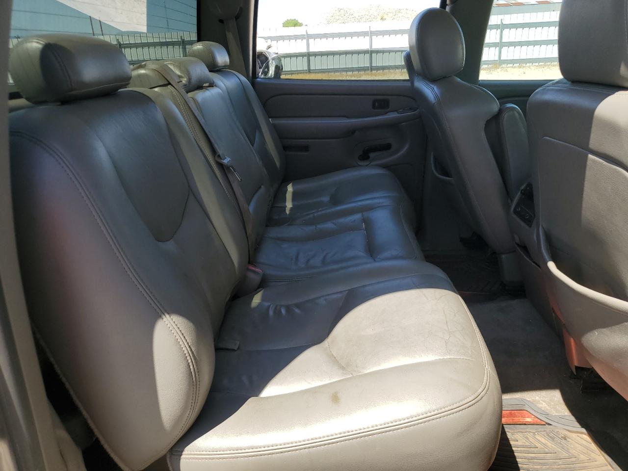 2004 Chevrolet Silverado K1500 VIN: 2GCEK13T441395872 Lot: 57553725