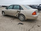 2000 Toyota Avalon Xl for Sale in Wilmer, TX - Front End