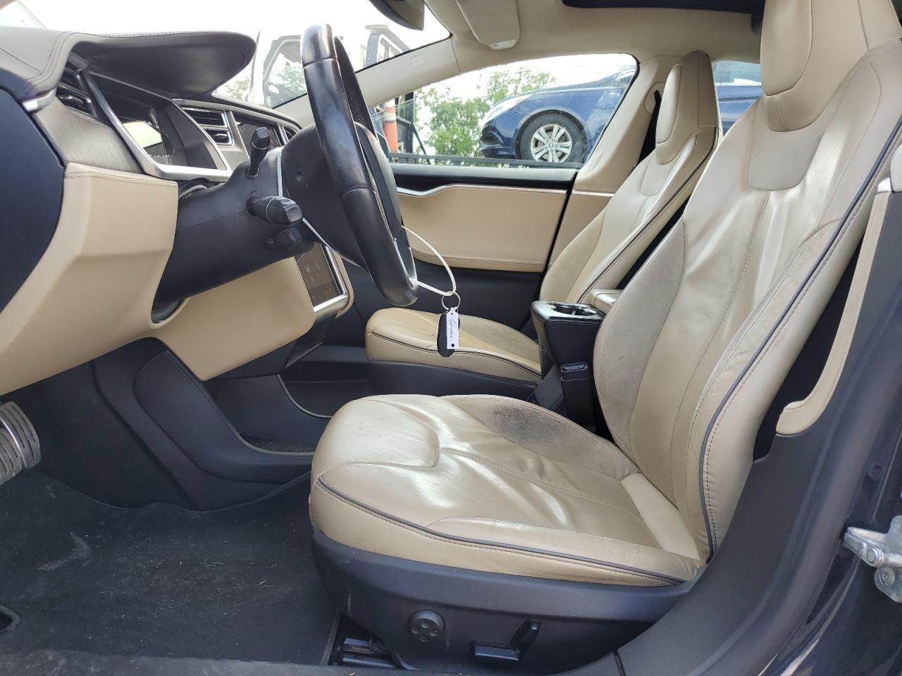 2013 Tesla Model S VIN: 5YJSA1CP3DFP06715 Lot: 57214195