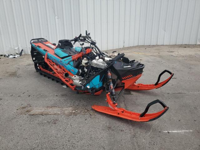 2019 Skidoo Summit X  