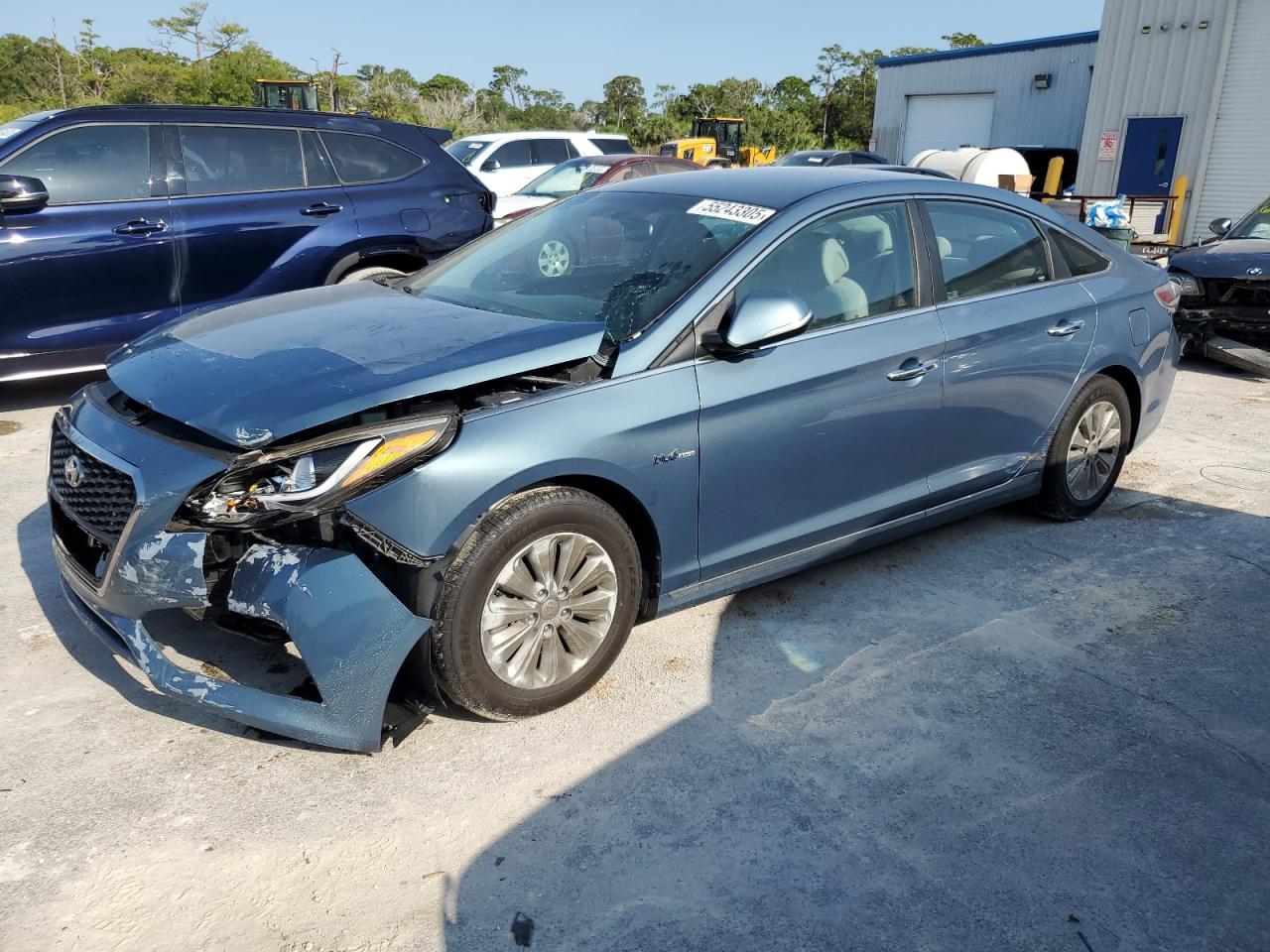2016 Hyundai Sonata Hybrid for Sale in Fort Pierce, FL - Front End