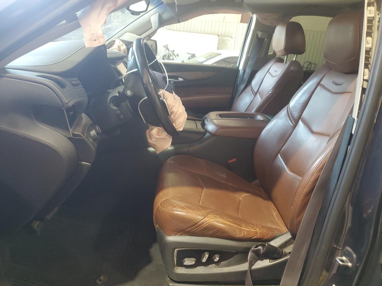2015 Cadillac Escalade Luxury VIN: 1GYS4BKJ2FR199307 Lot: 56766125