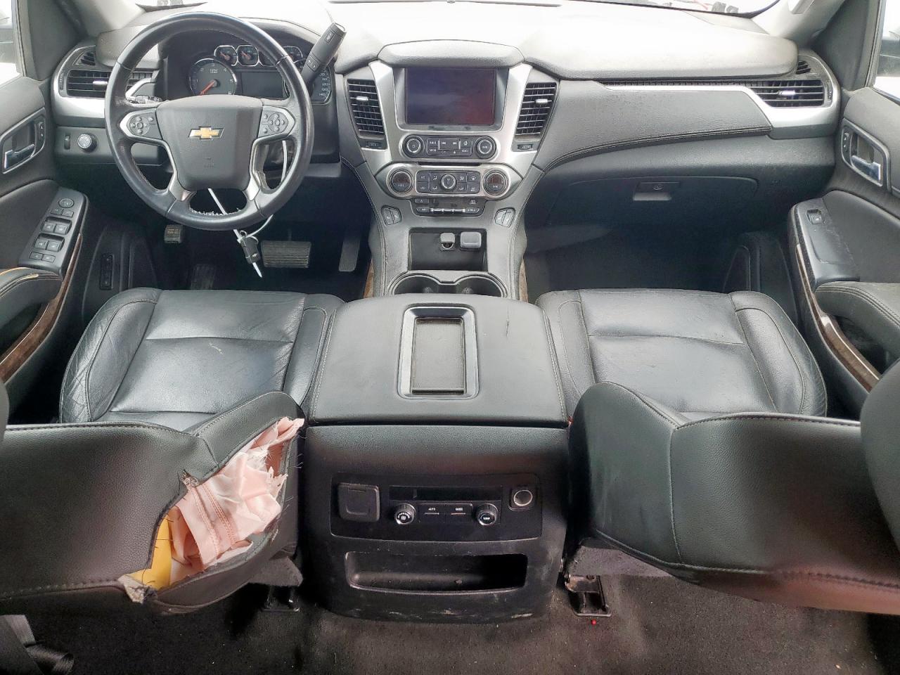 2018 Chevrolet Suburban C1500 Lt VIN: 1GNSCHKC3JR389677 Lot: 54857665