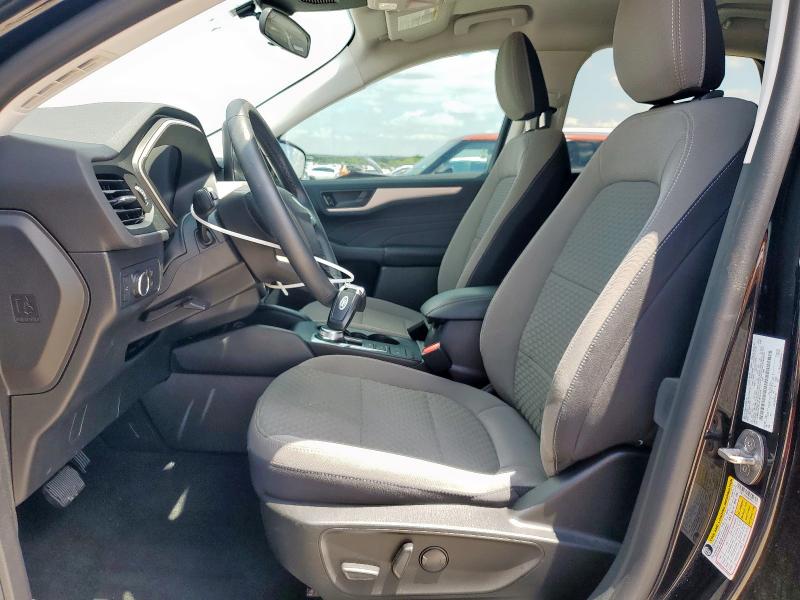  FORD ESCAPE 2022 Чорний