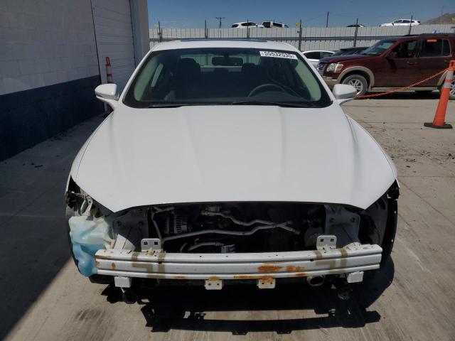 Sedans FORD FUSION 2015 Biały