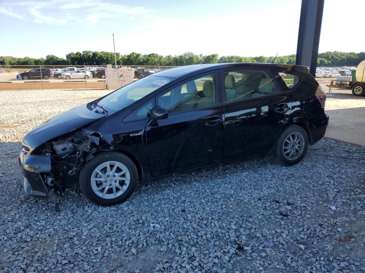 2014 Toyota Prius V zu verkaufen in Tanner, AL - Front End