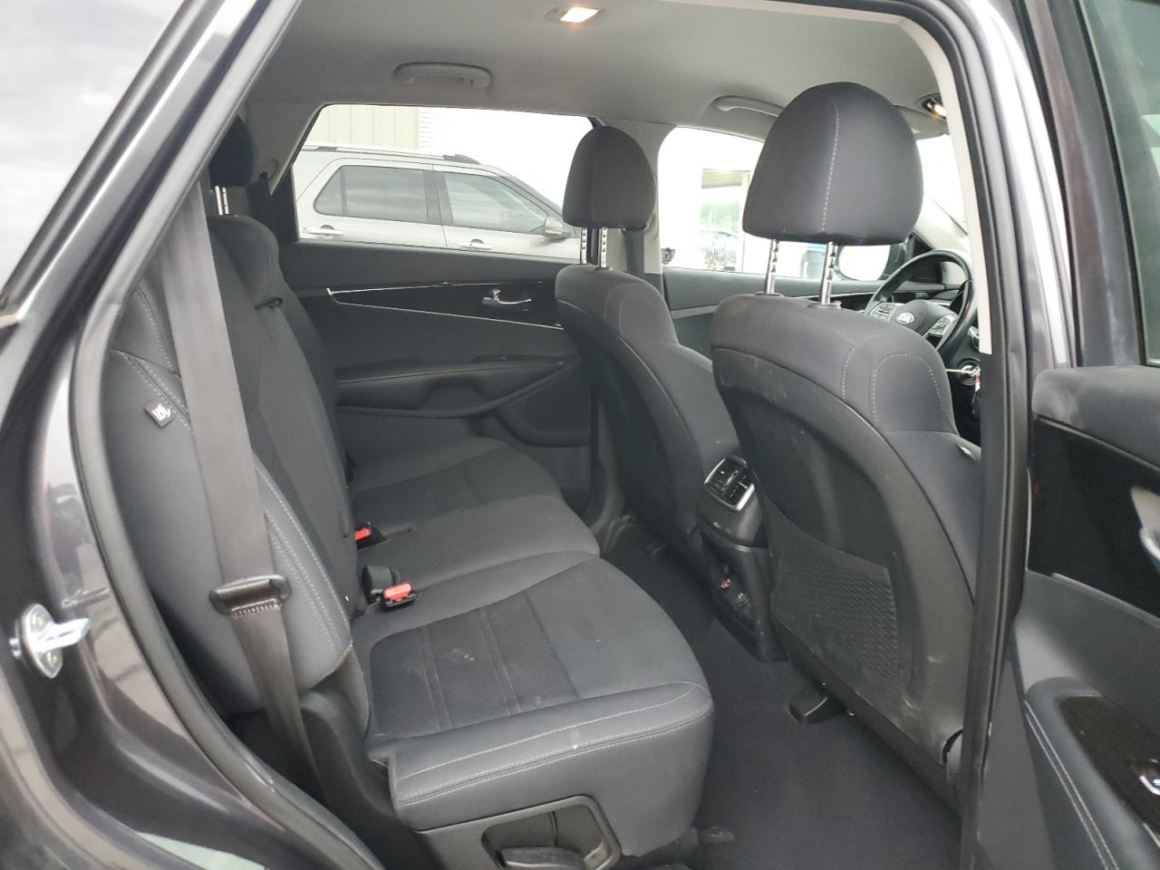 2019 Kia Sorento L VIN: 5XYPG4A34KG534173 Lot: 57404535
