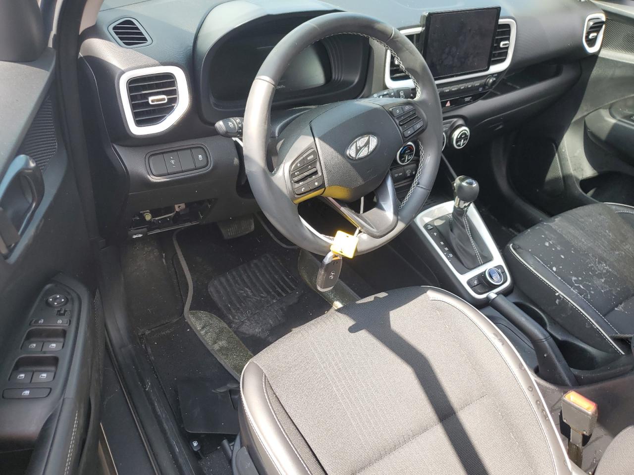 2024 Hyundai Venue Sel VIN: KMHRC8A38RU282718 Lot: 57088985