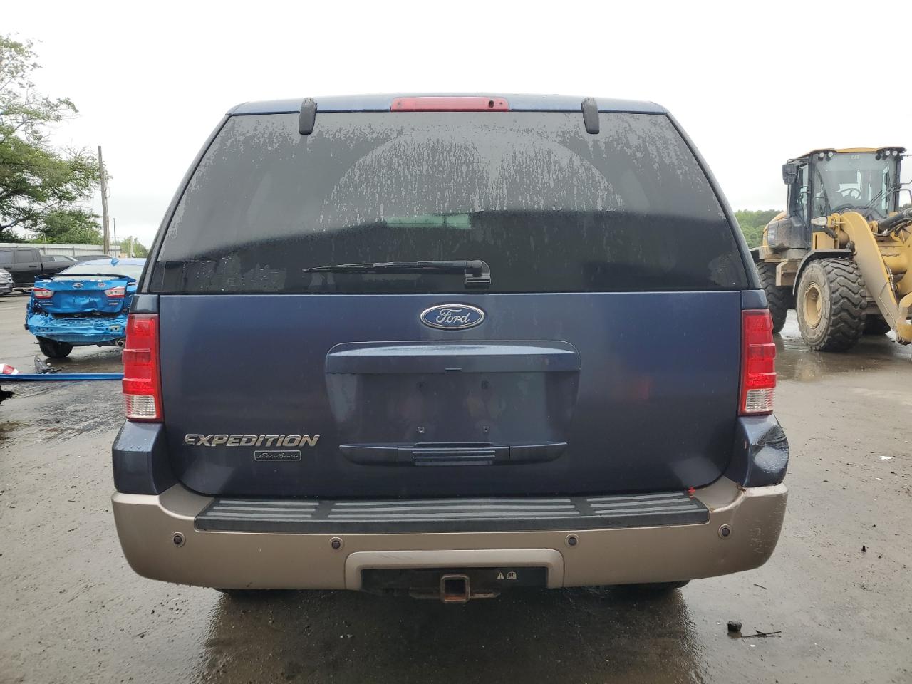 2004 Ford Expedition Eddie Bauer VIN: 1FMFU18L24LA53060 Lot: 55872925