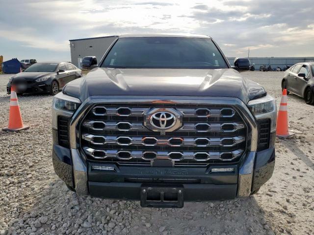  TOYOTA TUNDRA 2023 Синій