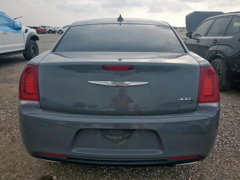  CHRYSLER 300 2019 Szary