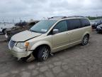 2010 Chrysler Town & Country Touring Plus de vânzare în Indianapolis, IN - Front End