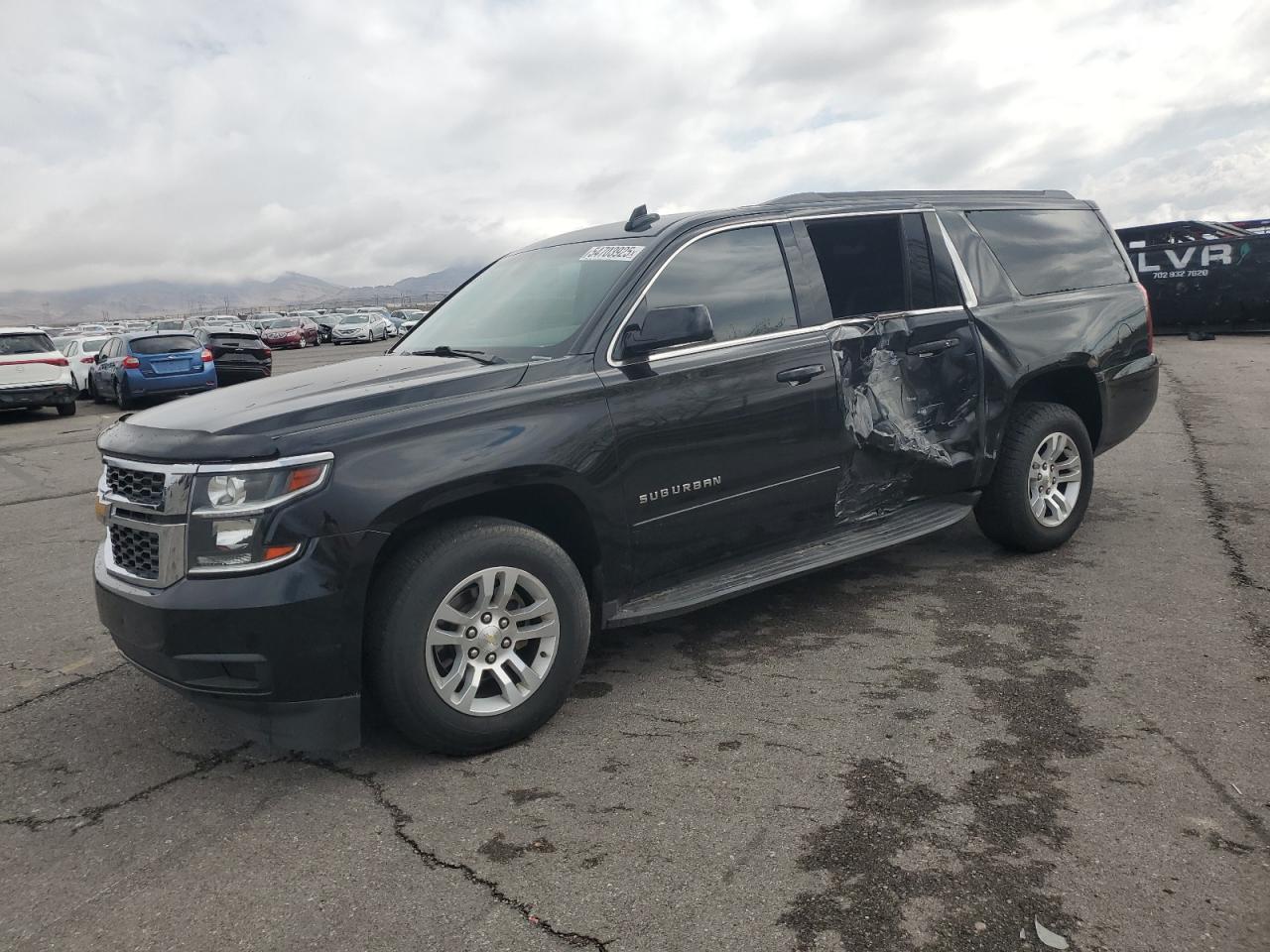 2018 Chevrolet Suburban C1500 Ls продається в North Las Vegas, NV - Side