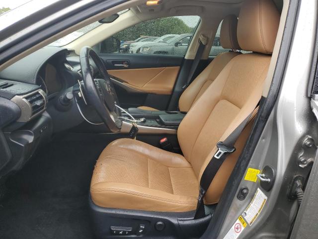  LEXUS IS 2016 Srebrny
