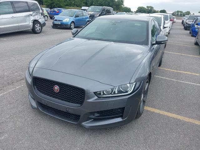 JAGUAR XE R-SPORT 2016